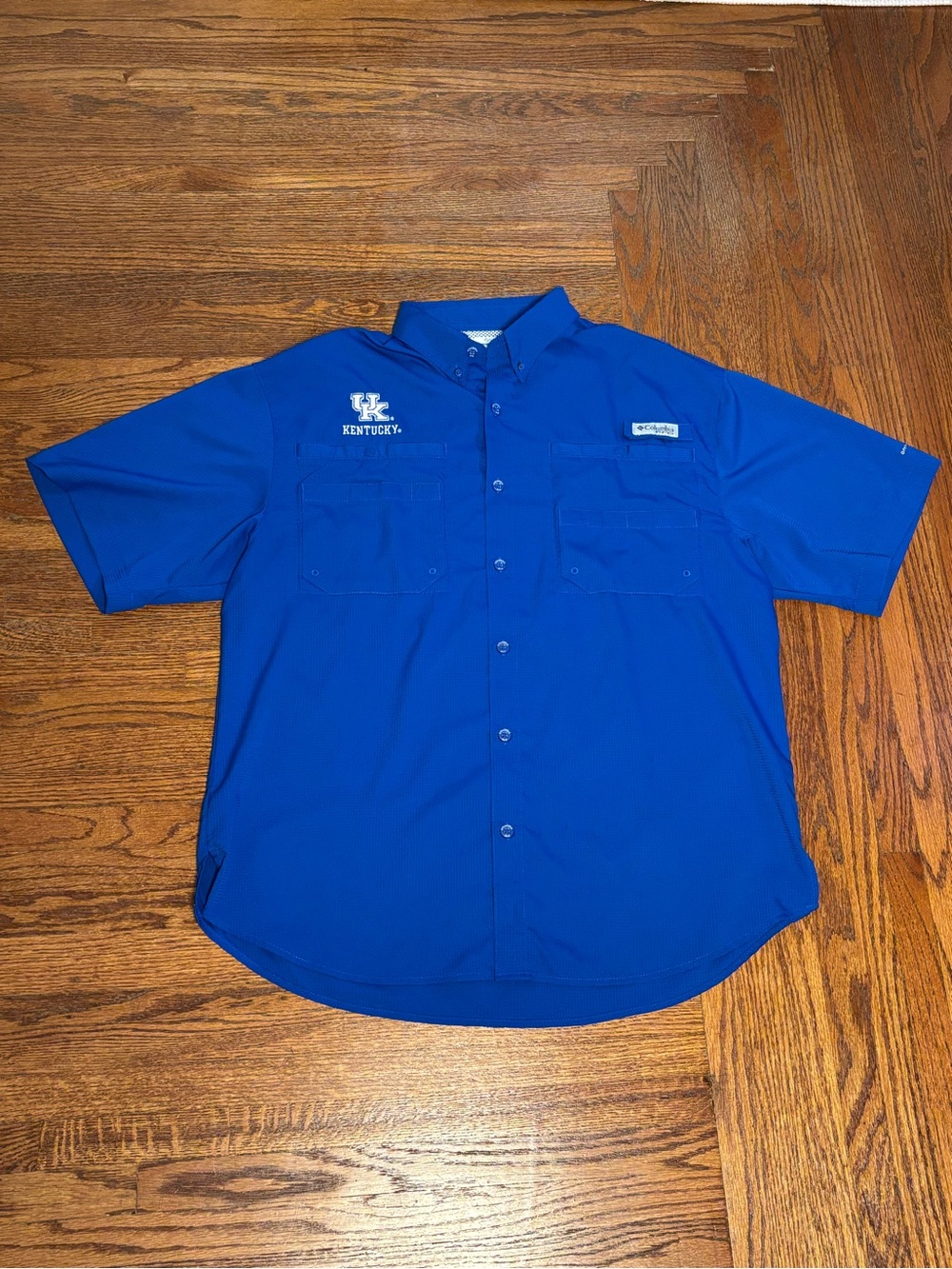 Columbia Men's University of Kentucky Short-Sleeve Button-Down Shirt
